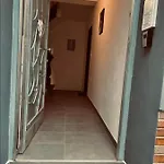 Lovely 1-bed In Lägenhet