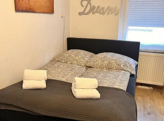 Lovely 1-bed In Lägenhet Koblenz (Rhineland-Palatinate)